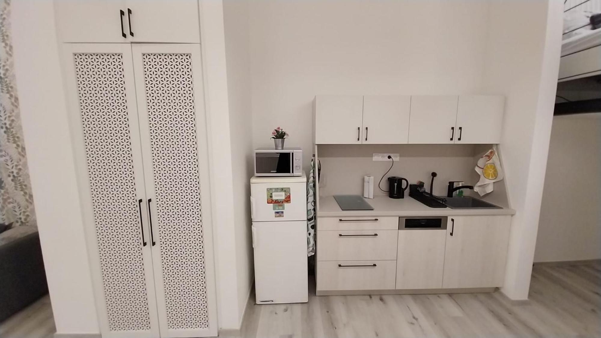 Szekely Apartment Near Deak Ferenc Square With Free Parking In Garage Budapest Eksteriør billede